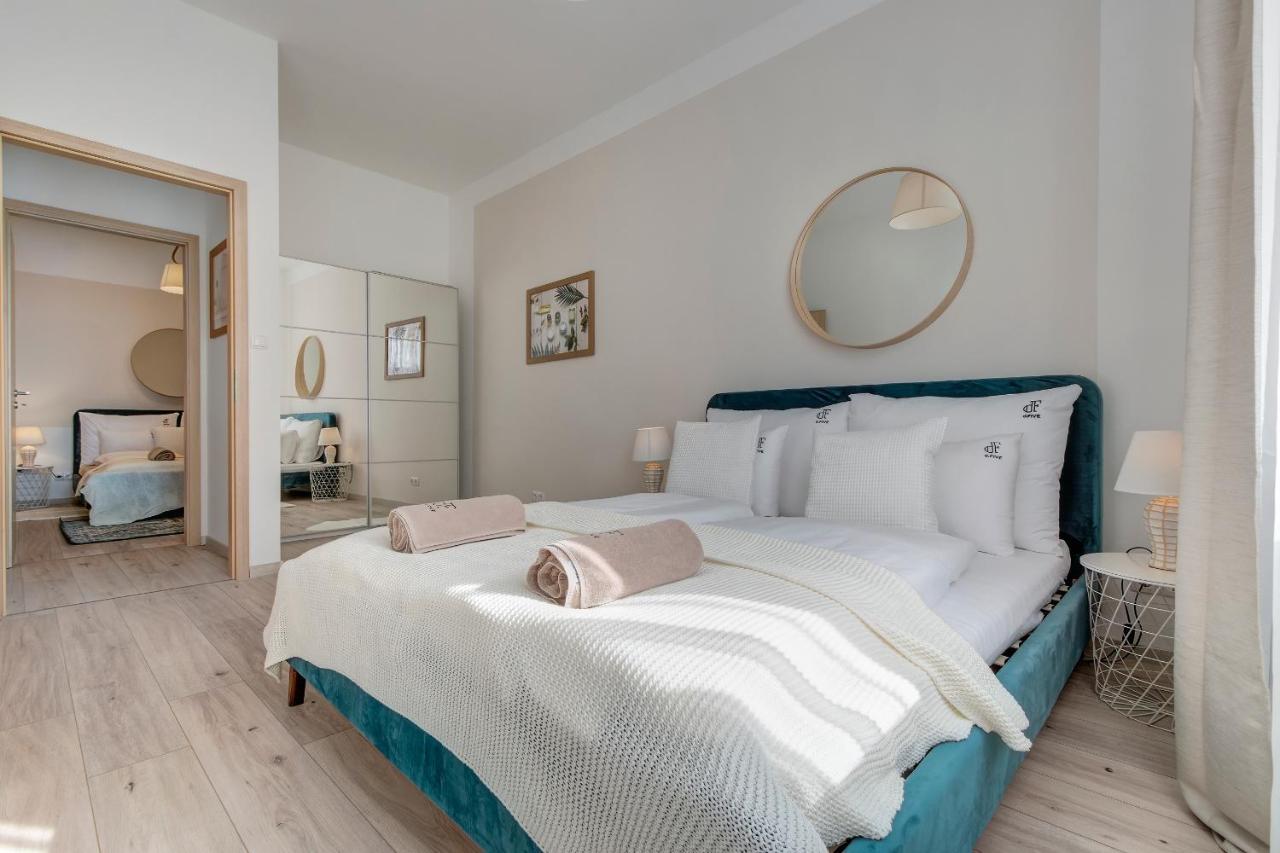 Rozsa Apartments Budapest Esterno foto